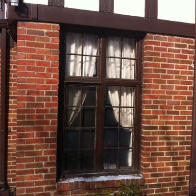 we restored the exterior of these casement windows with fresh glazing putty and paint.