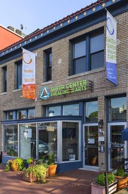 Joan Hisaoka Healing Arts Gallery at Smith Center for Healing and the Arts