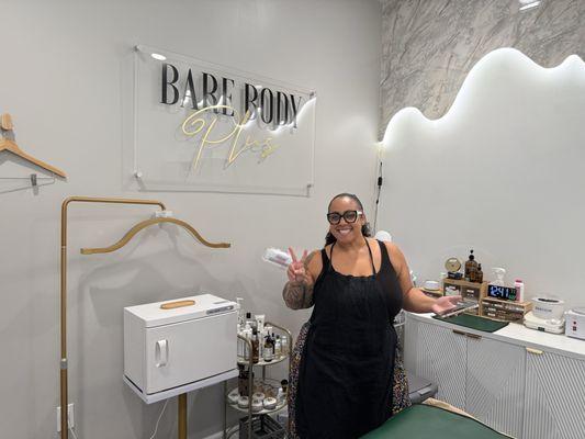 Nicole still glowing after finishing my very hairy service