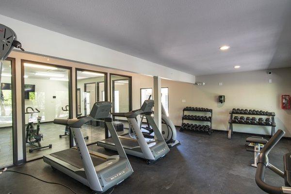 Montecito Club Apartments