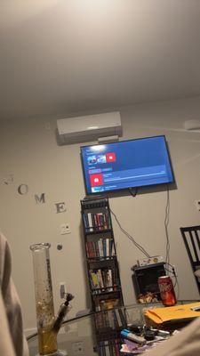 A Handy Gurlz Services & Cleaners