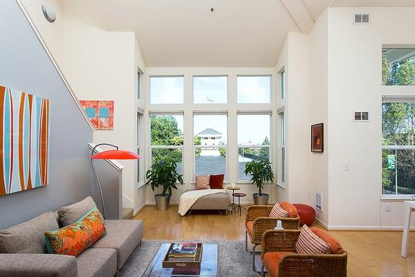 Downtown Oakland townhome. Living room.