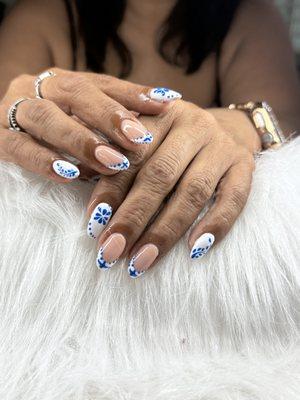 Elia Rosa Nails Glamour