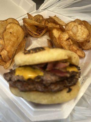 Smashburger n Pub chips