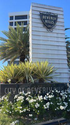 Kenneth O Sparks, MD