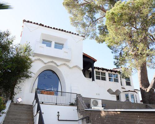 UCLA Student Housing Property (Strathmore Dr.)