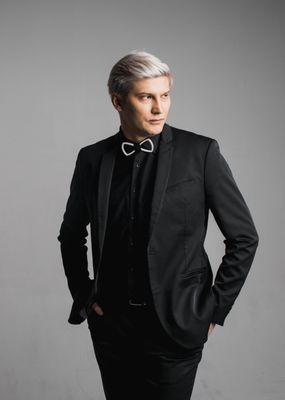 David Frost Comedy Magic Dinner Show