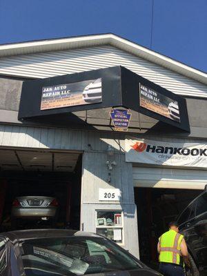 Can't judge a book by its cover. The mechanics here know their stuff!