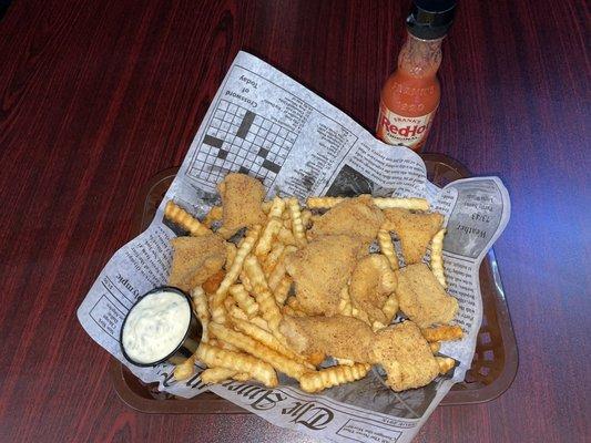 Small Catfish Nuggets w/Fries