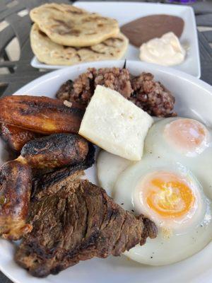 El Amanecer Salvadoreno