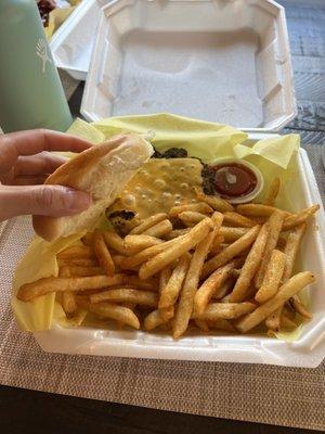 Cheeseburger and fries