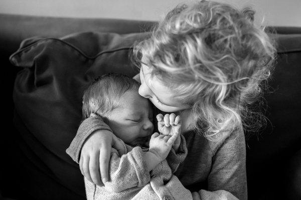 Nichole Virag Doula and Photography Services