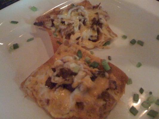 Remaining BBQ pork nachos: delish!