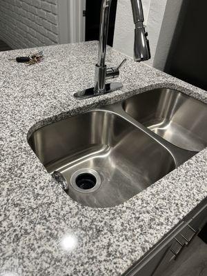 I love the deep sink, countertop and open concept.