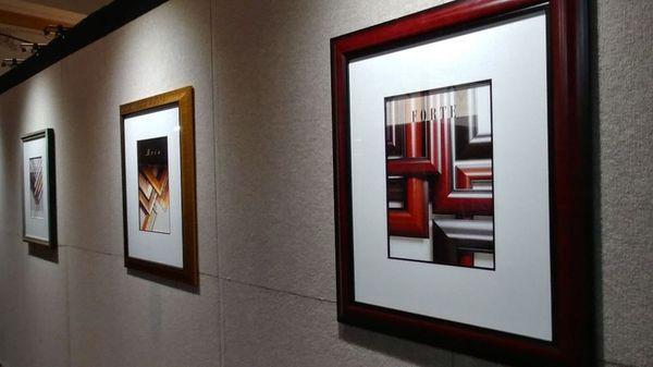 Carina Picture Frame