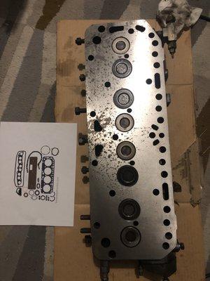 Ford engine head