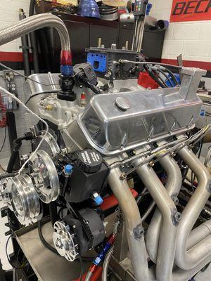 565 by CP Marine 725 HP