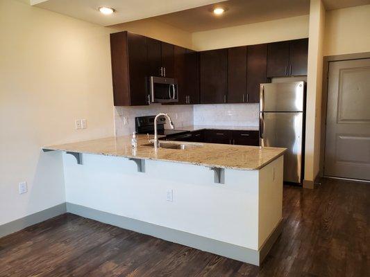 Residential & Commercial Cleaning