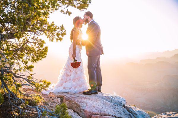Grand Canyon Elopement Photographer.