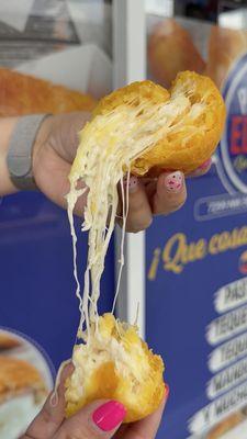 Papitas de Yuca rellenas de queso