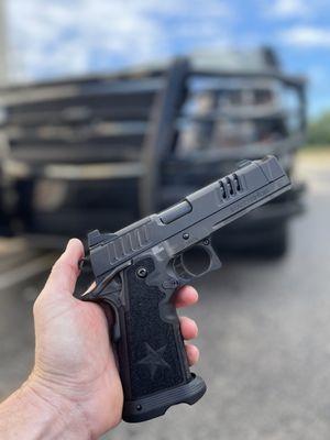 Uncoiled Firearms, Gun Range and CPL