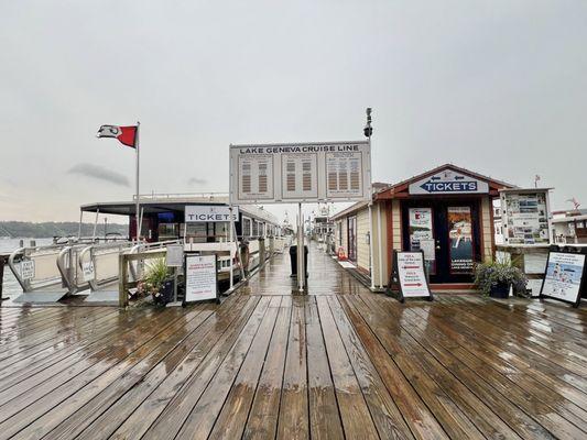 Lake Geneva Cruise Line