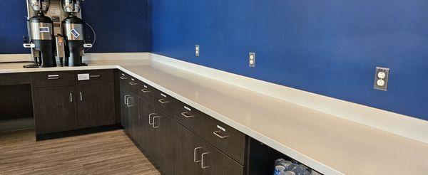 USO San Diego Neil Ash Airport Center