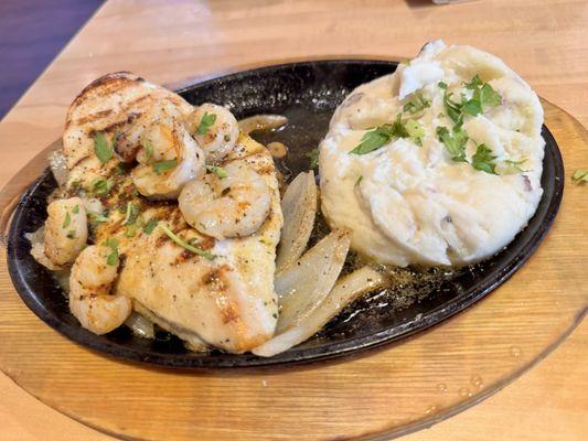 Applebee's Grill + Bar