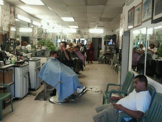 Haven't been here in a while but it's not too busy on a saturday b4 closing