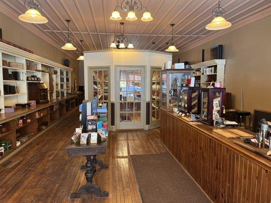 Large walk-in humidor