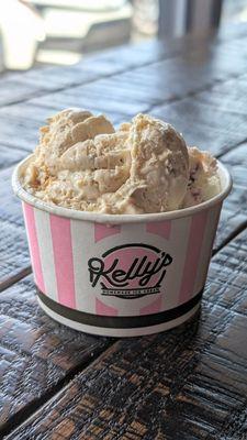 Oatmeal Cream Pie & Blueberry Pancakes | Instagram: @telephonesmoothie