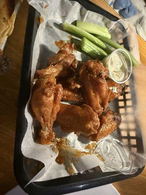 Chicken 10 Wings jalapeño mango sauce