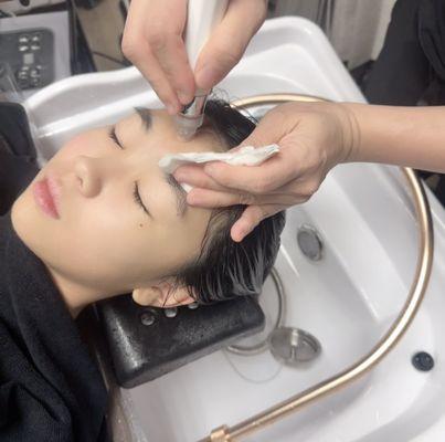 Seora Facial and Head Spa