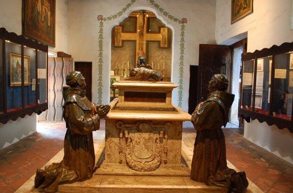 Serra Memorial Cenotaph