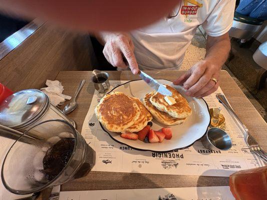 The Lot at Phoenicia Diner