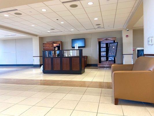 Alexandria International Airport - AEX