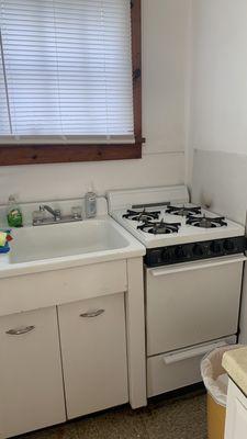 Uncle Tom's Cottages Motel & Rooms