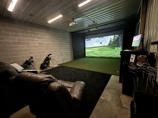 A relaxing and fun space to practice your golf game.