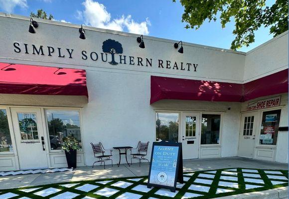 Simply Southern Realty