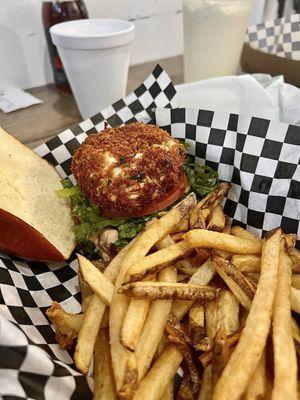 Crab Cake Sandwich & Fries