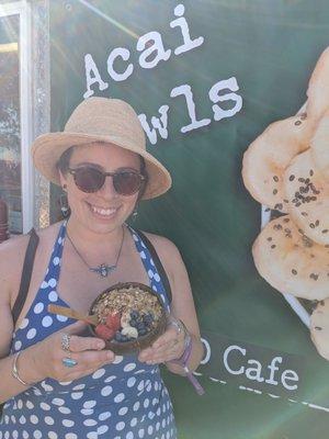 Acai bowl from fuel'd food truck. They were happy to fill up my reusable bowl.