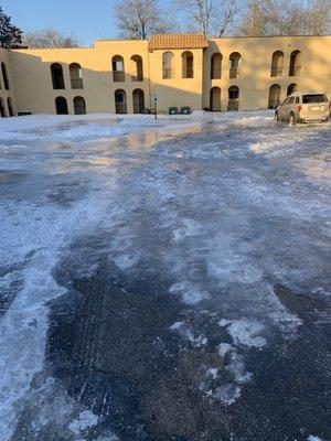 Country Club Apartments