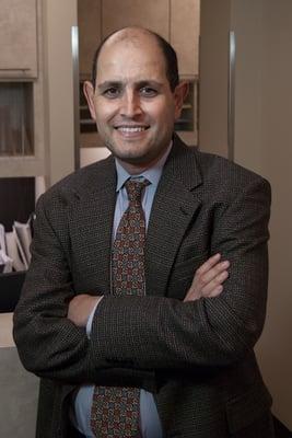 Dr. Rapoport is regarded as a local dental expert, appearing on KOMO 4, KING 5's Health Link, and KCPQ 13.