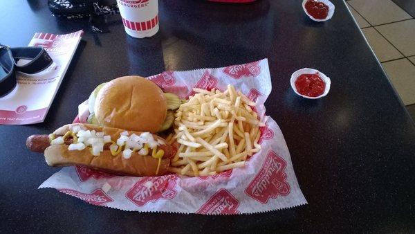 Freddy's Frozen Custard & Steakburgers