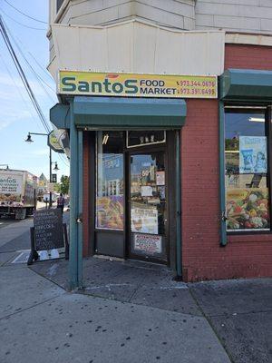 Santos Food Market