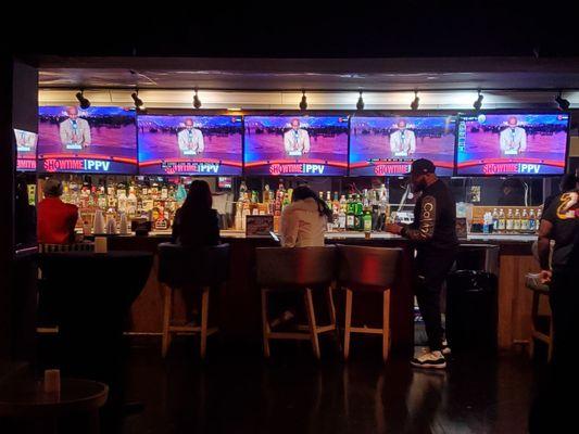 The New 5 Mile House