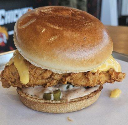 Cheesy chicken sandwich