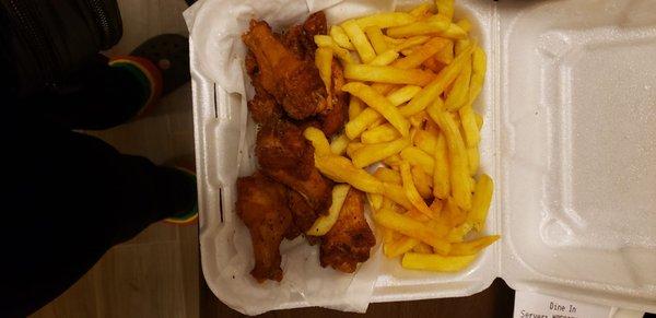 Bone in Lemon pepper Wings combo