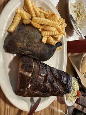 Rodeo's Steak Pit & Seafood Restaurant