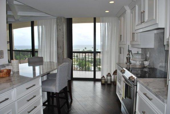 Durable Installations is a kitchen, bathroom and house renovations contractor operating out of Boca Raton...